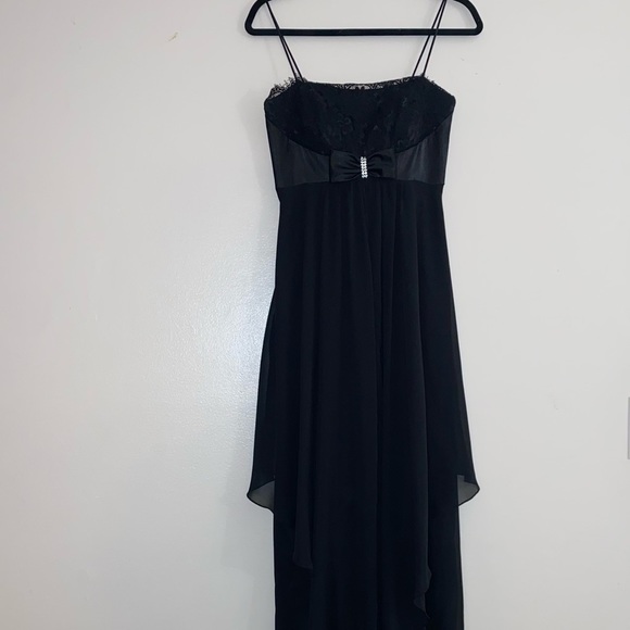 NWT Betsy & Adam Overlay Embellished Waist Chiffon Sleeveless Jumpsuit Size 4 - Picture 1 of 11